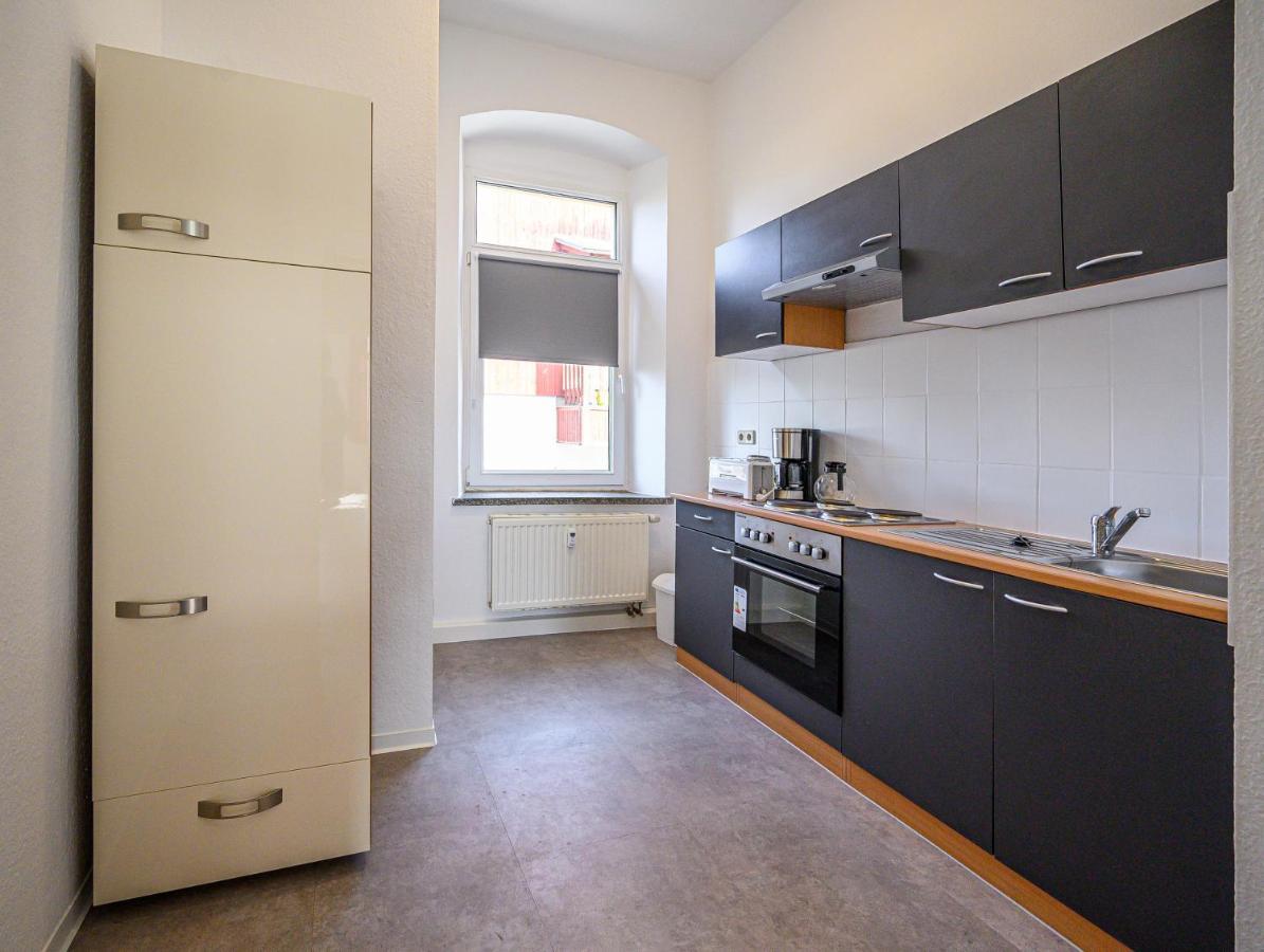 Kleine, Ruhig Gelegene Ferienwohnung In פלאואן מראה חיצוני תמונה